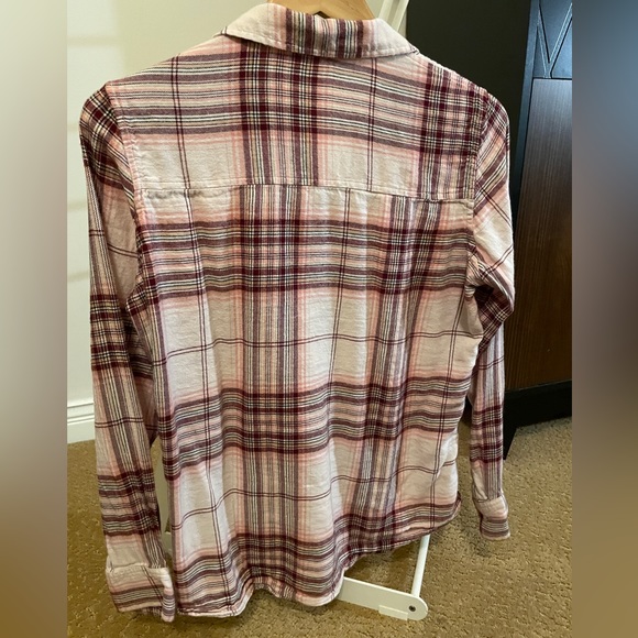 Gap Button-up Plaid Top - Picture 3 of 3